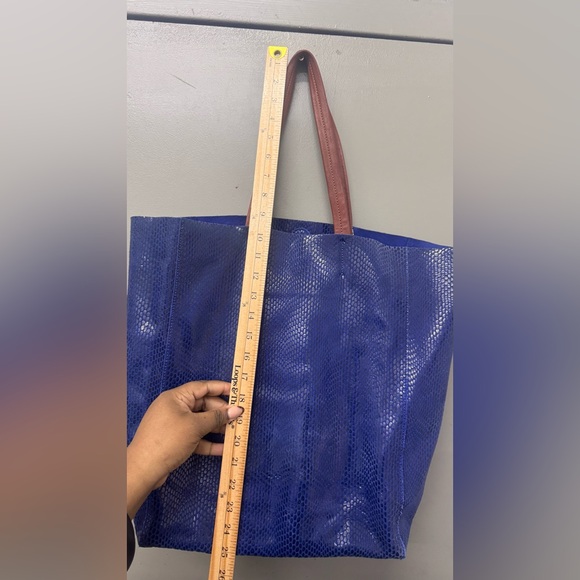 Sorial Blue snakeskin Large Shoulder Rubina Tote Handbag - Picture 7 of 9